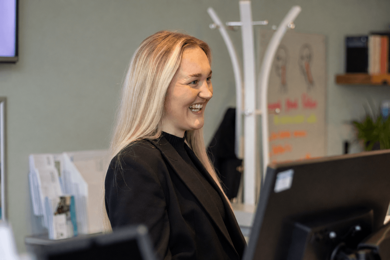experienced chiropractor giving care