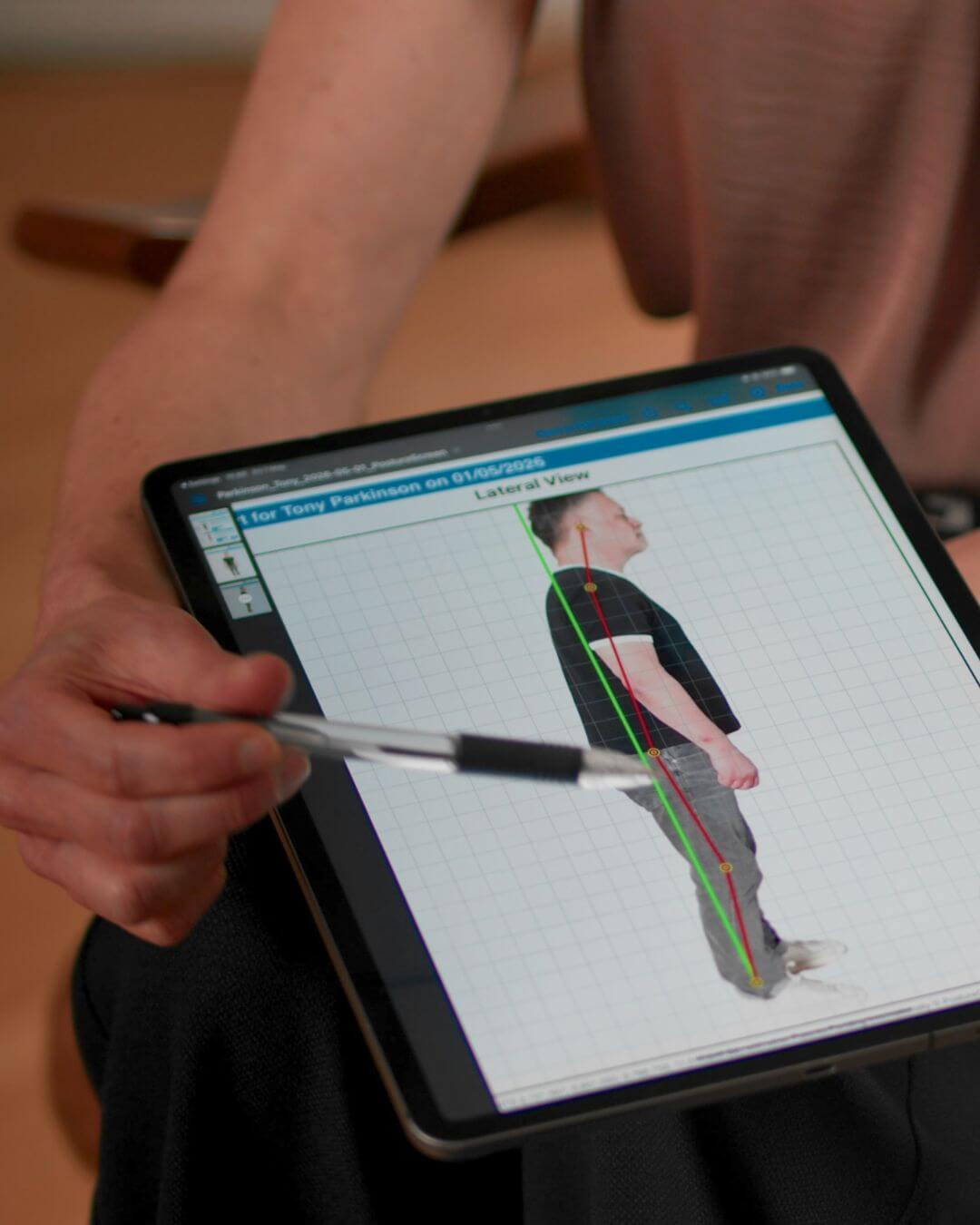 hip and knee pain assessment